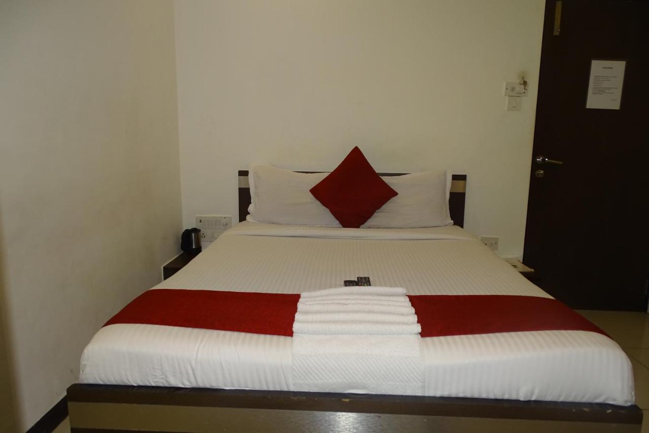Hotel Sunshine Airport Bombay Exterior foto